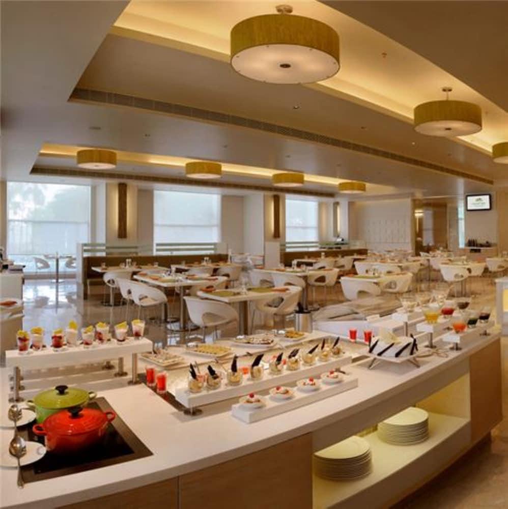 Hotel Pullman Anna Salai - Premium Brand By Accor 5*