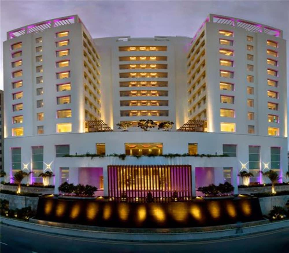 Hotel Pullman Anna Salai - Premium Brand By Accor Chennai